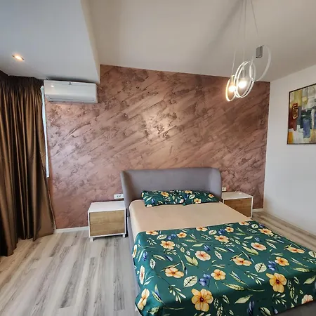 Apartment Center In Rosetti *