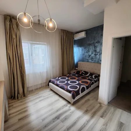 Apartment Center In Rosetti